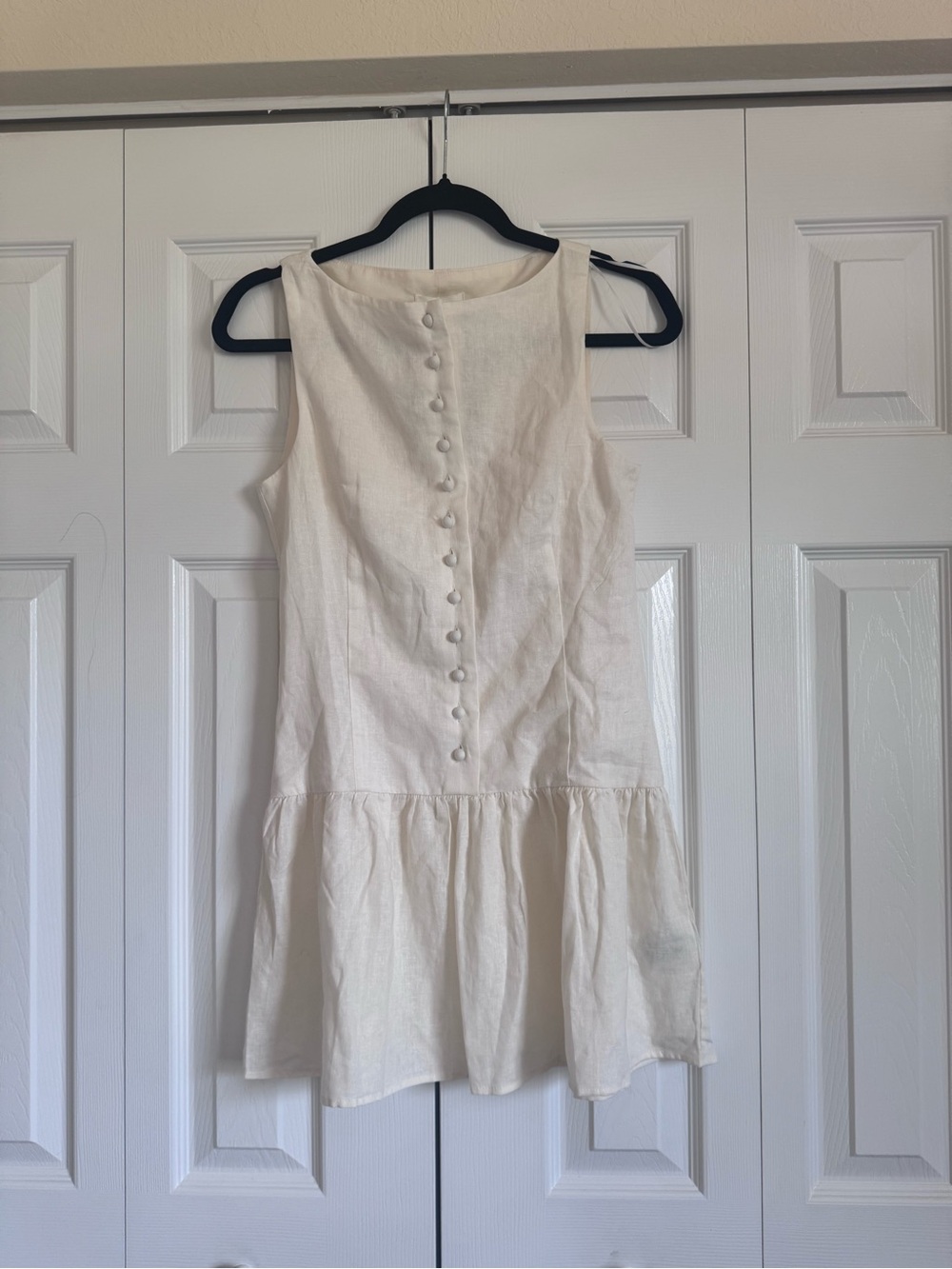 Sleeveless Ivory Drop-Waist Button-Back Dress - Picture 4 of 6
